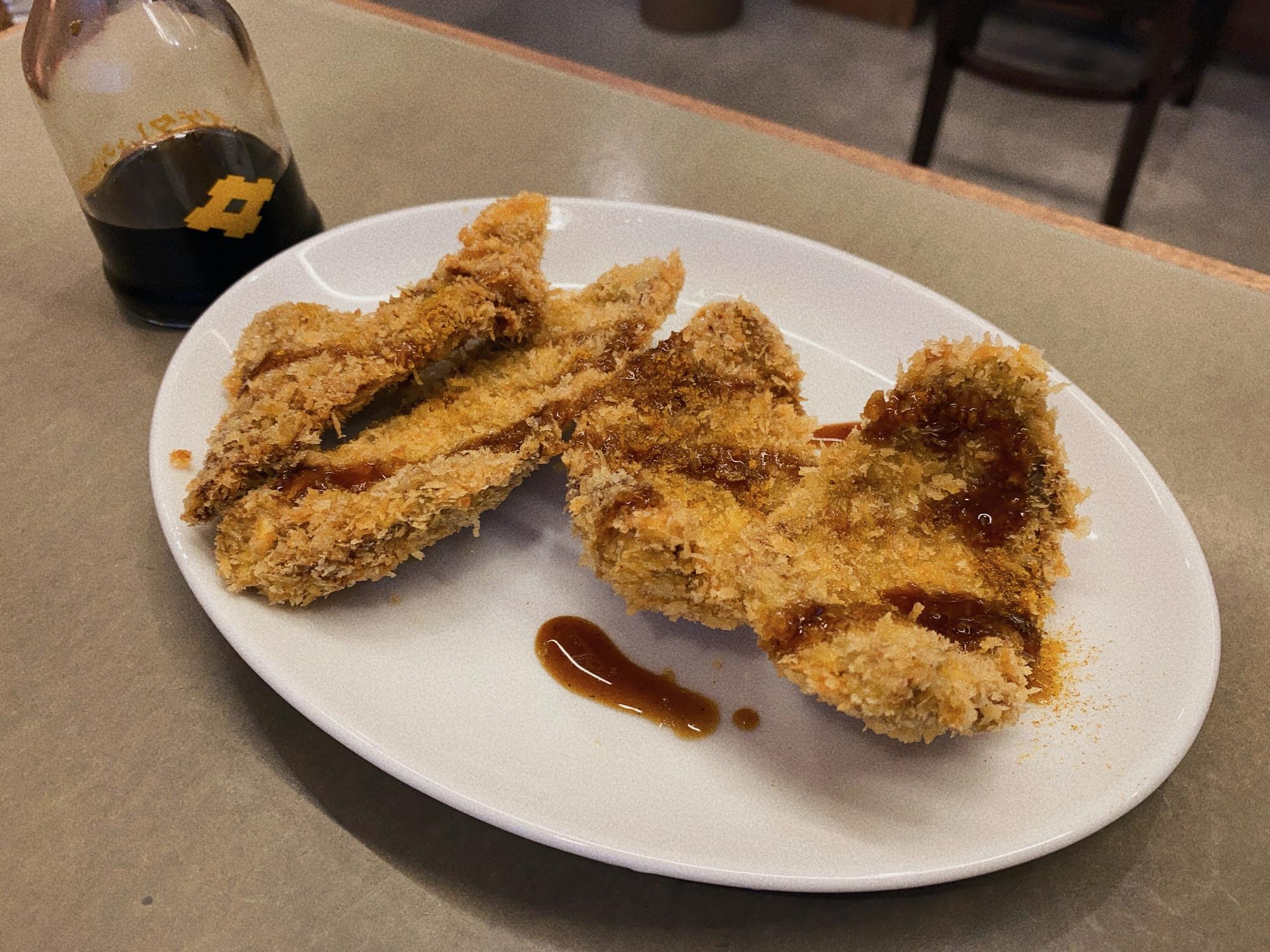 坦々麺とお肉の会社(同)みなかわ レバカツ