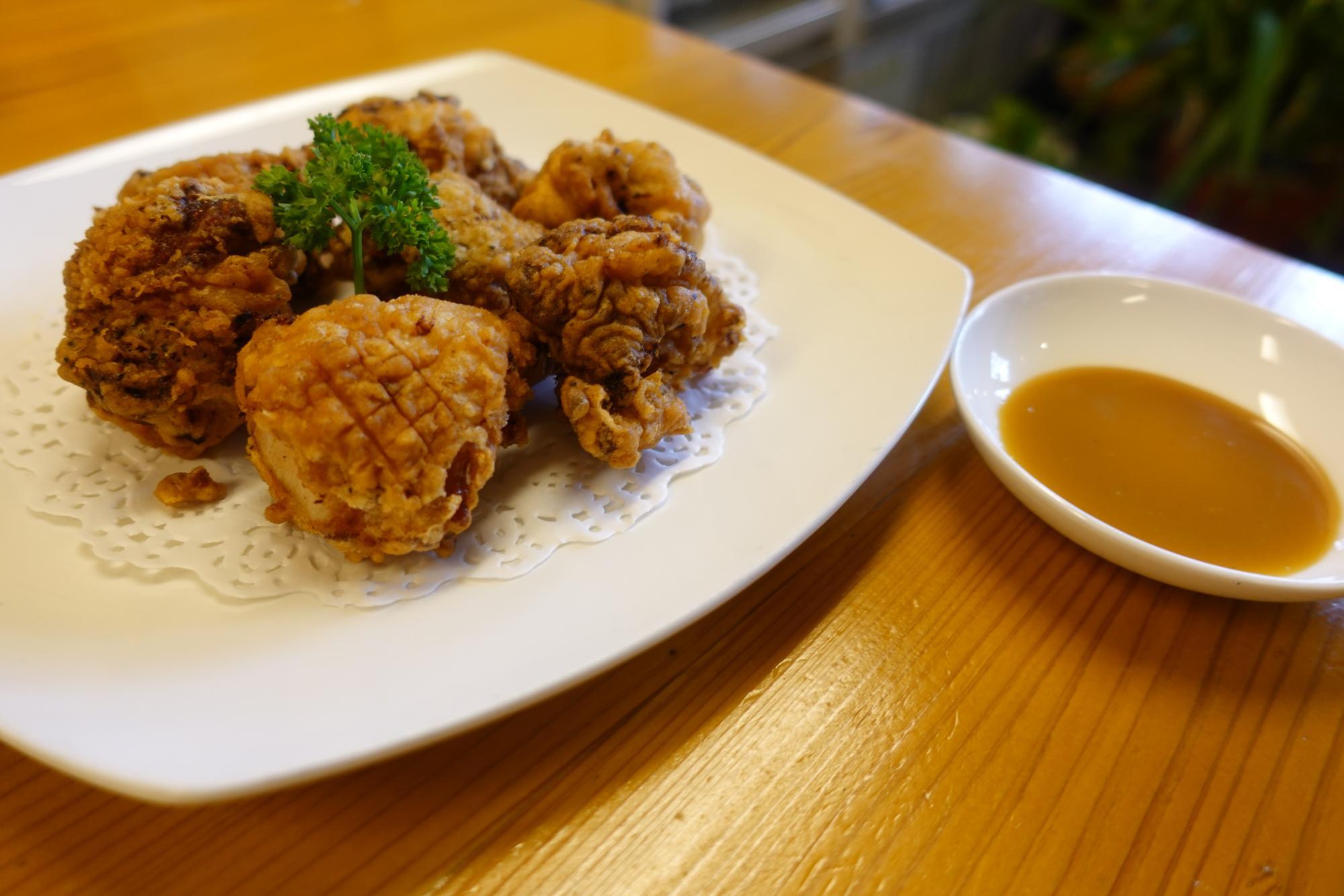 韓国料理 いぶし フライドチキン