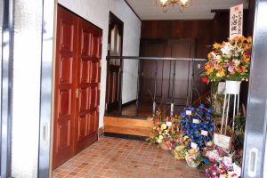 Rainy Wood(レイニー ウッド)  店舗 玄関 入口