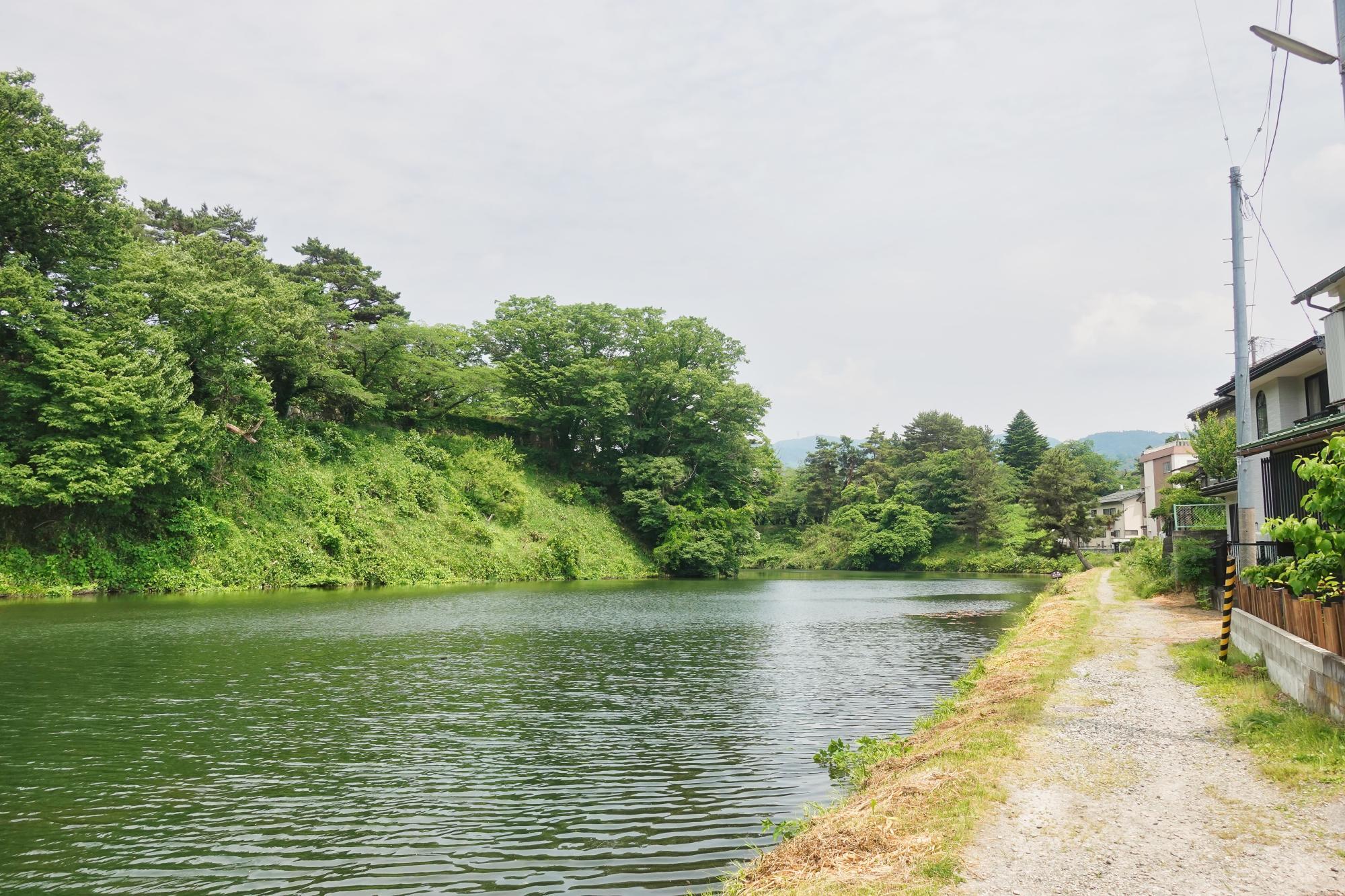 Antique Cafe 穂都璃/ほとり