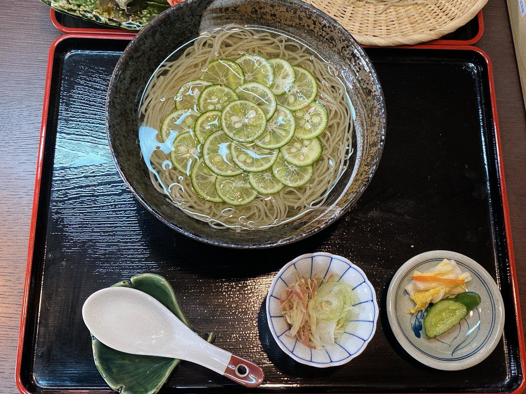 會津 おにやんま 塩出汁 すだち蕎麦