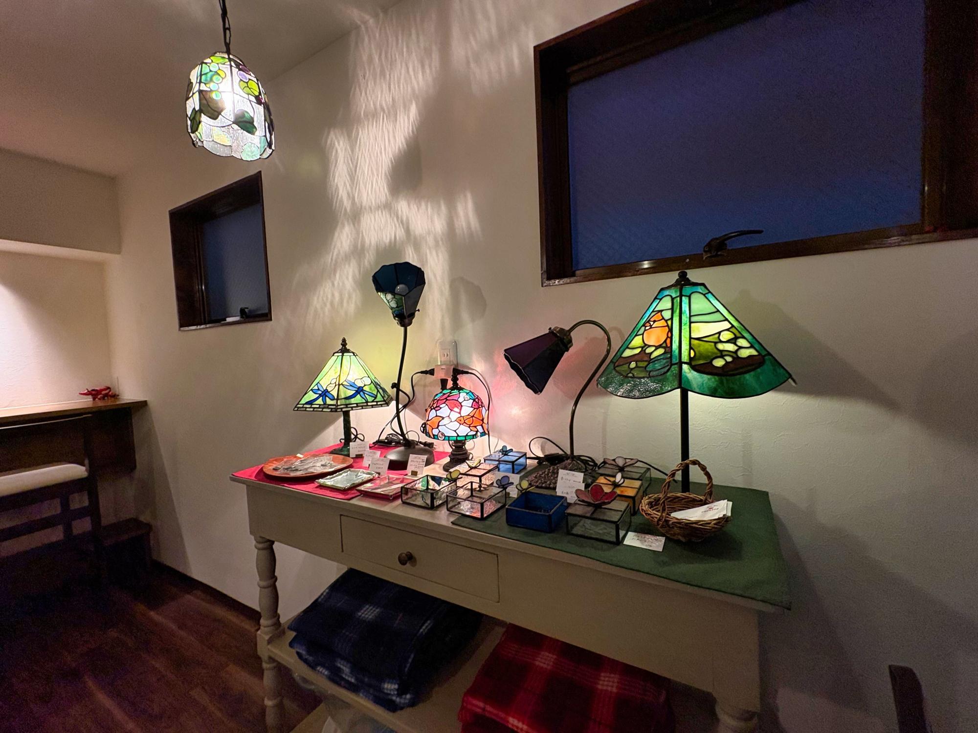 ワインバー ココット 店内