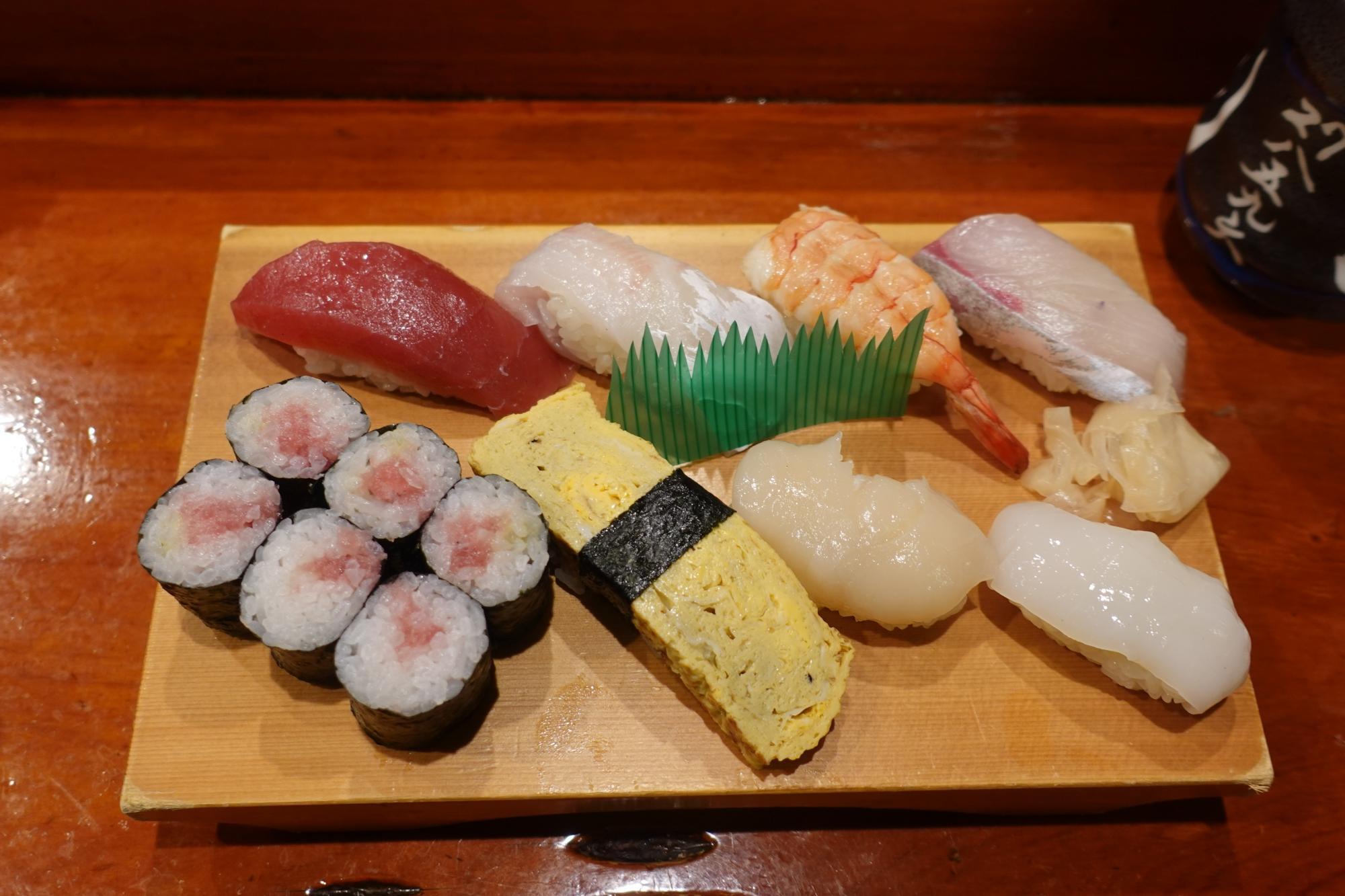 亀鶴寿司 にぎりランチ