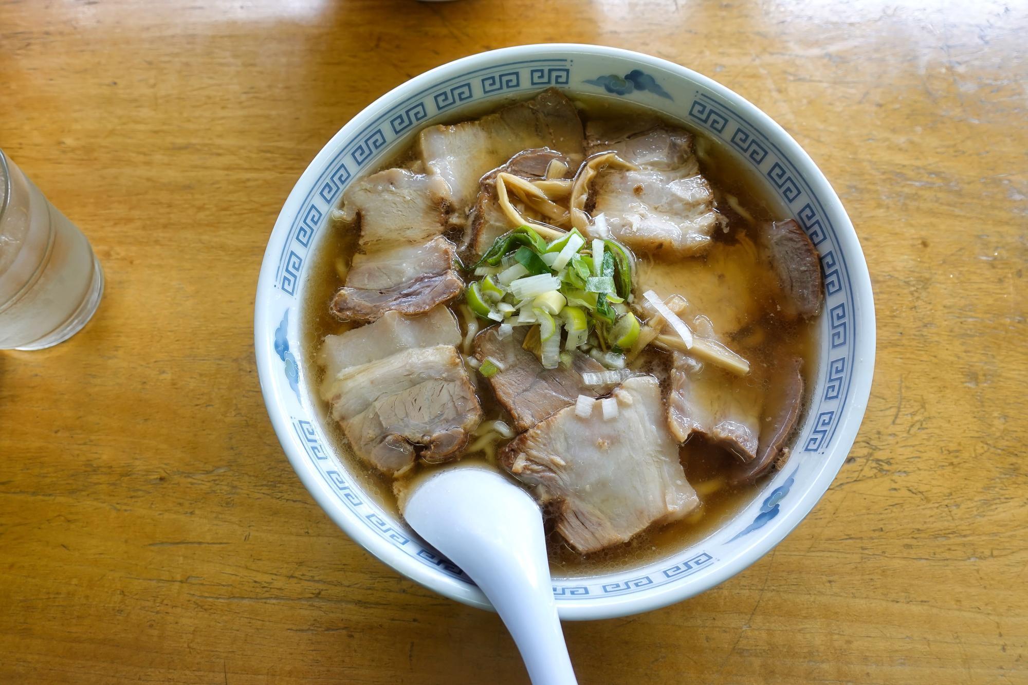 松食堂(まつ食堂) チャーシュー麺