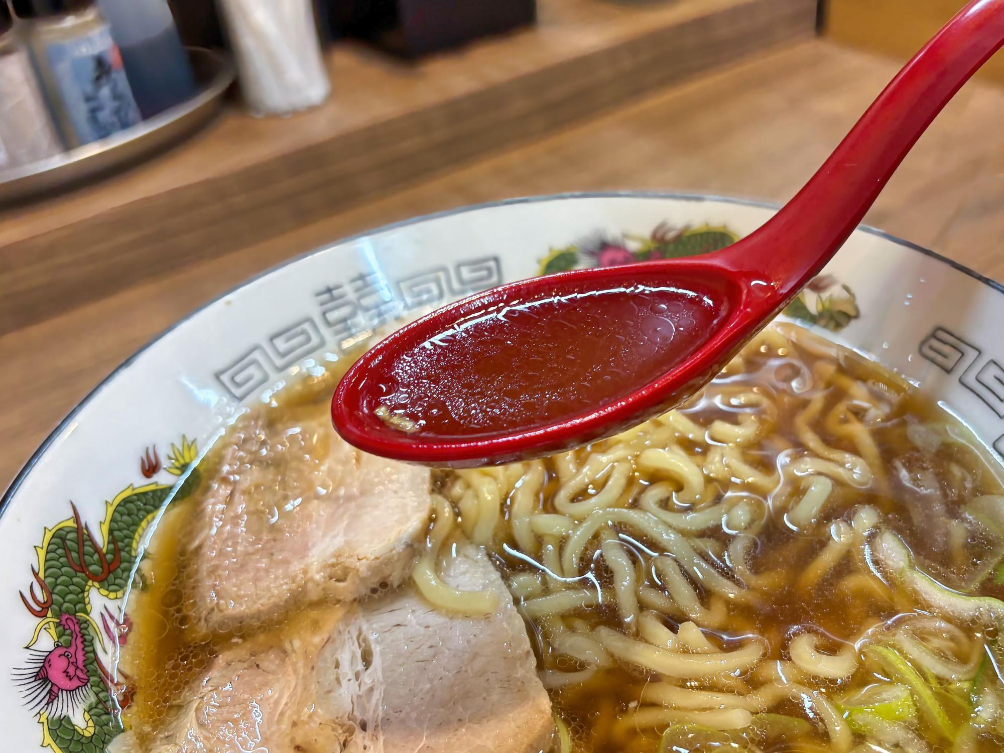 麺や あくつ ラーメン ラーメンスープ