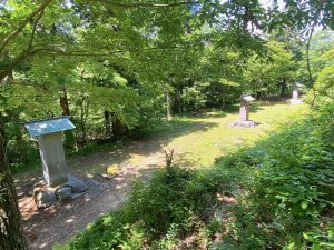 会津藩主松平家墓所 院内御廟 入之峰 碑石