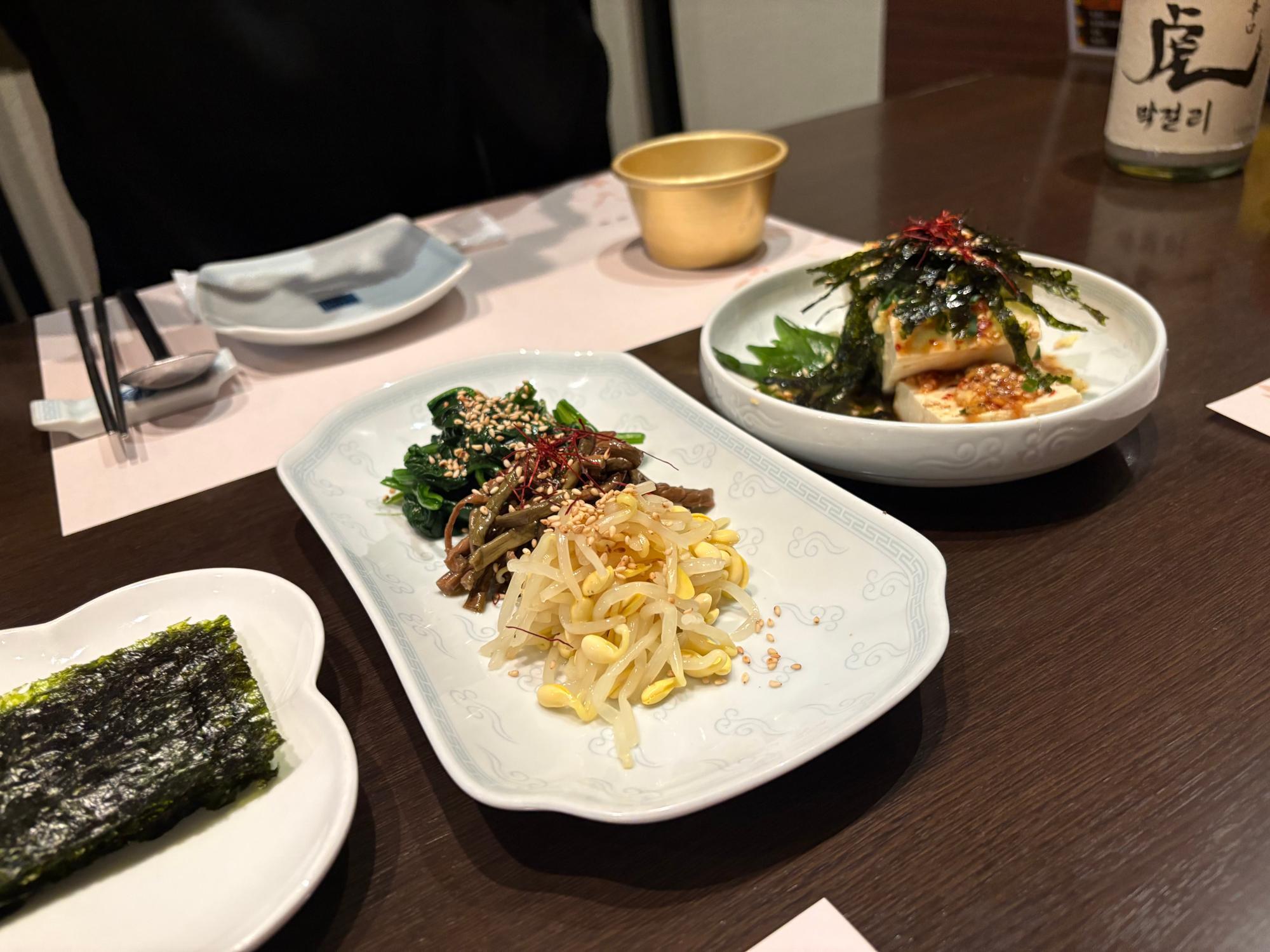 花郎亭 韓国のり・ナムル盛り合わせ・韓国風冷ややっこ