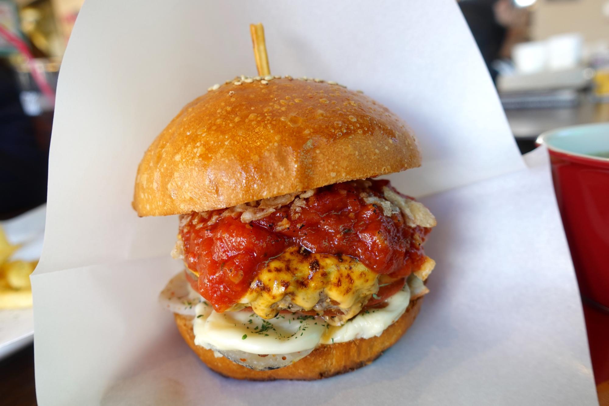 ラッキースマイル 起き上がり小法師(こぼし)バーガー