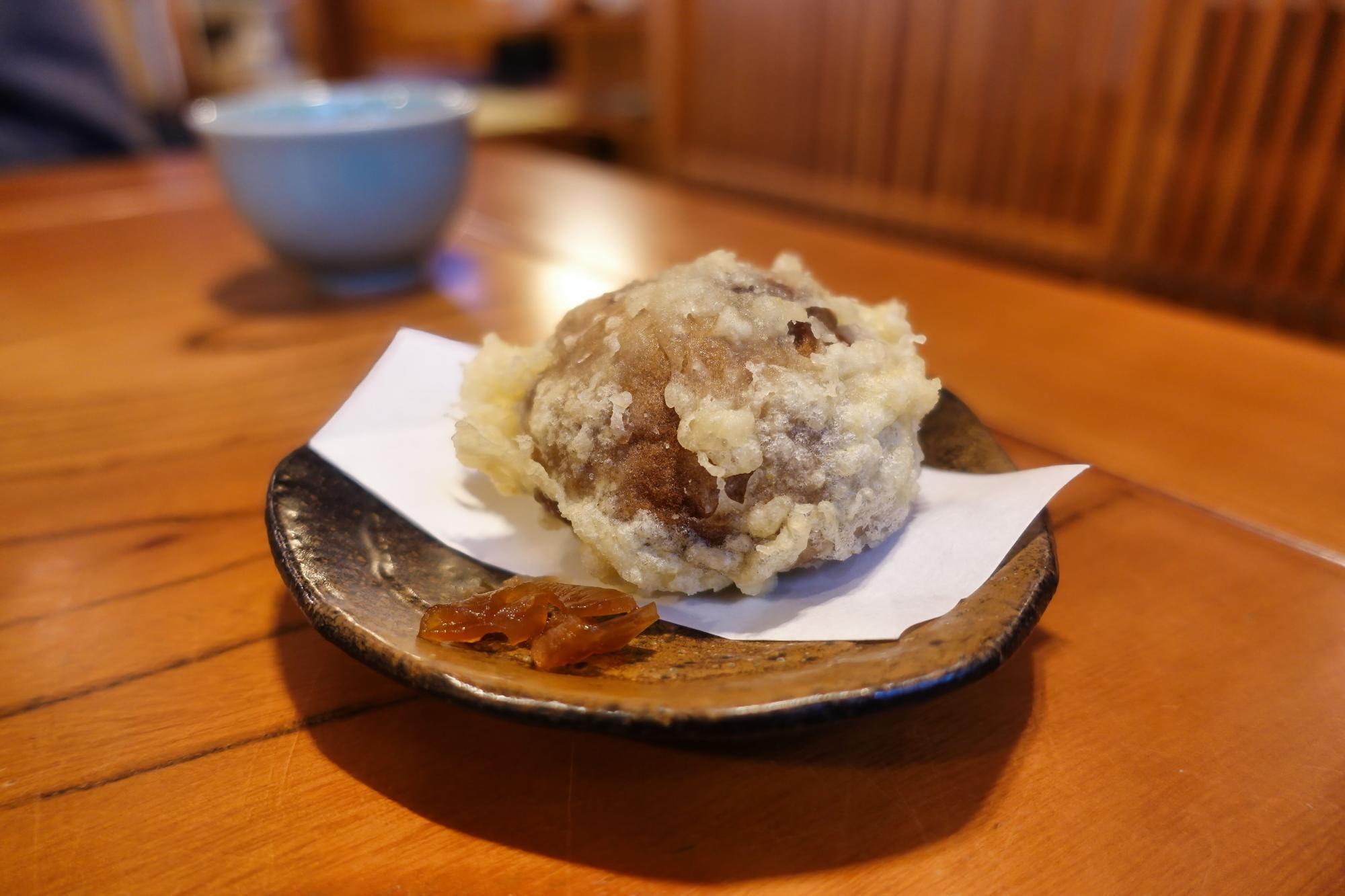 徳一(とくいち)   天ぷら饅頭(まんじゅう天)