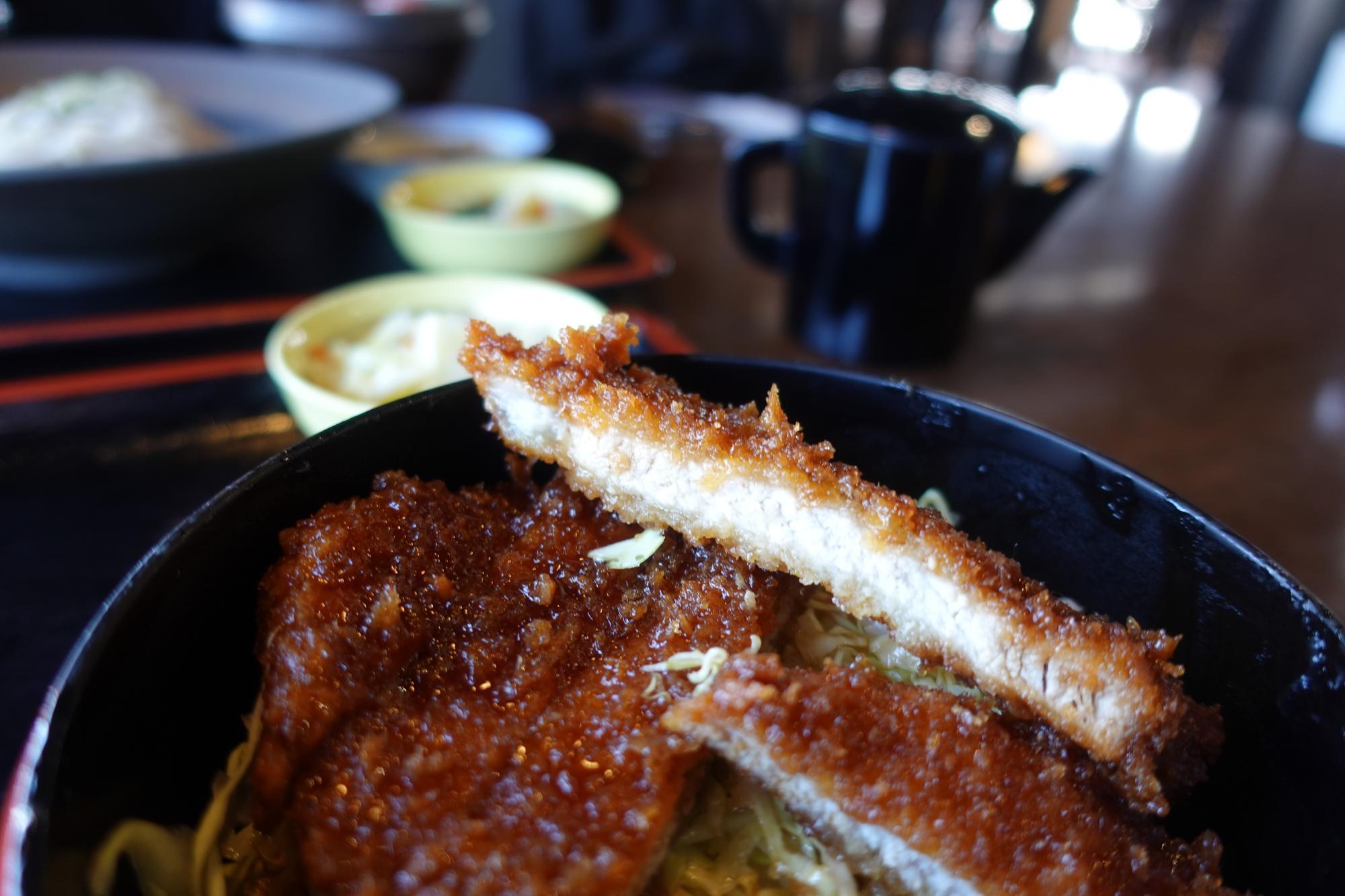 美蕎旬菜 三城 ソースカツ丼と蕎麦のセット