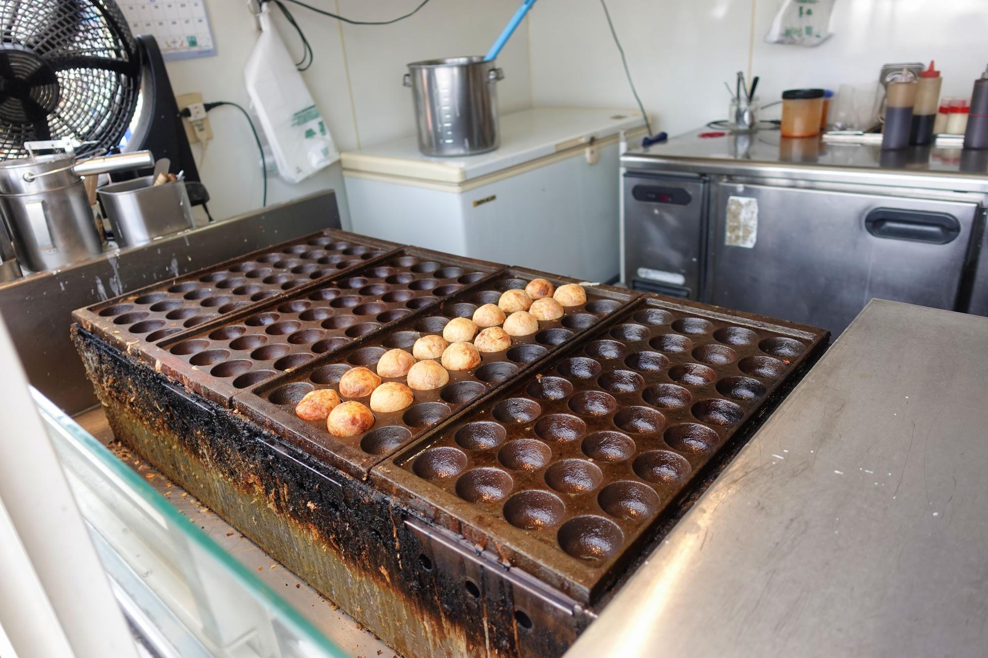 会津若松市 DCM敷地内 焼きたて屋