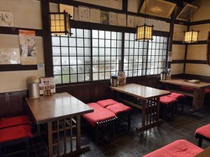 会津 二丸屋武蔵亭(にまるや むさしてい)  テーブル席