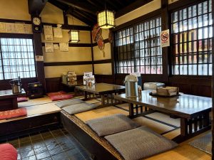 会津 二丸屋武蔵亭(にまるや むさしてい)  小上がり