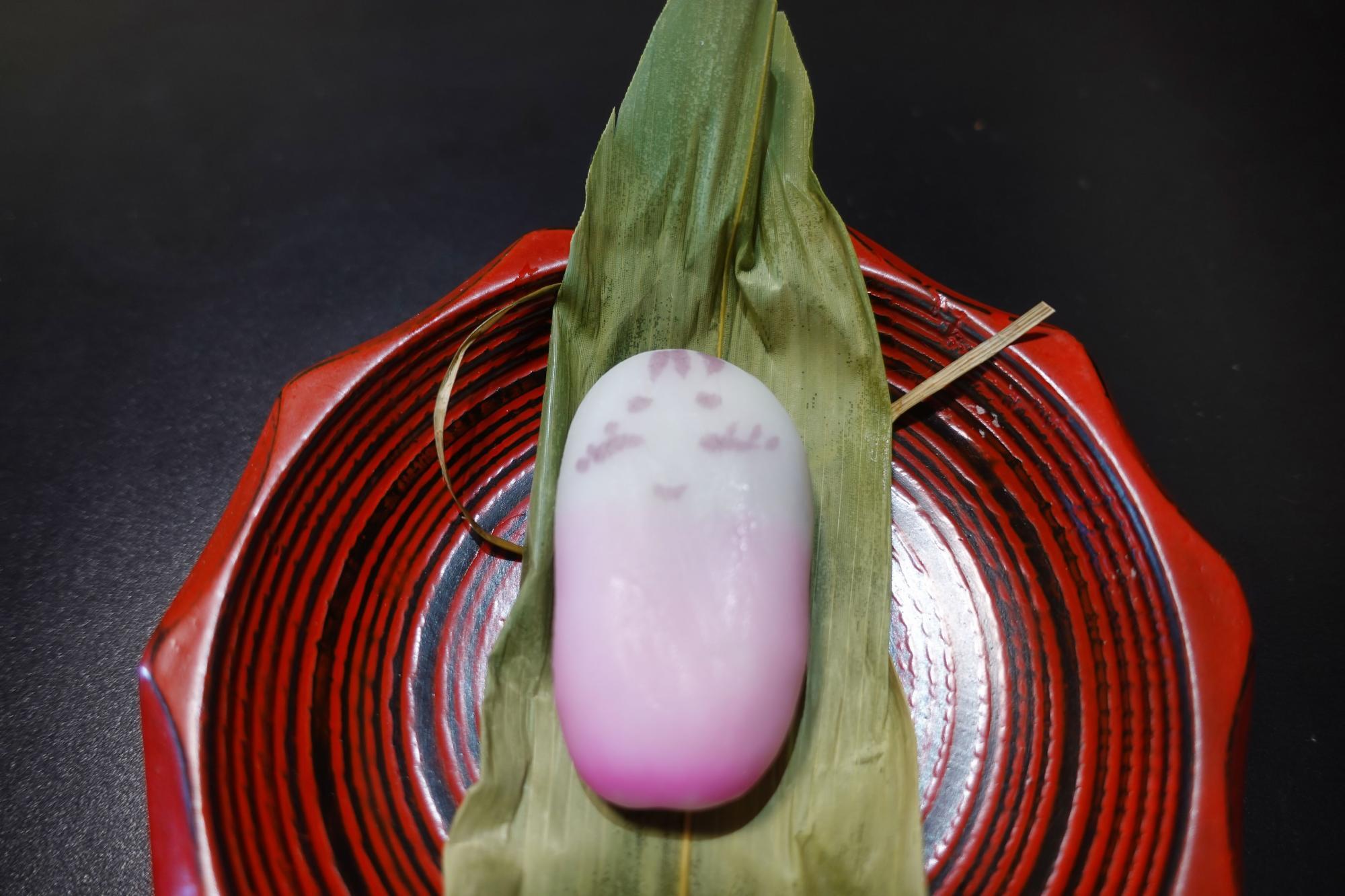 志ぐれ亭 甘味 ささ姫（大福）