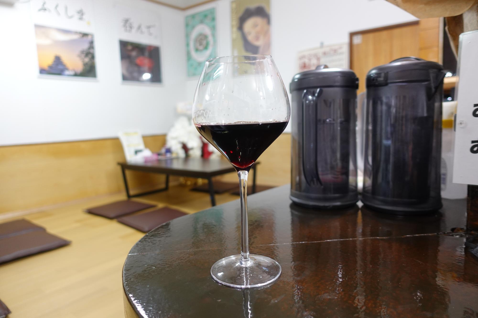 ラーメン ふくまる(福○) 赤ワイン