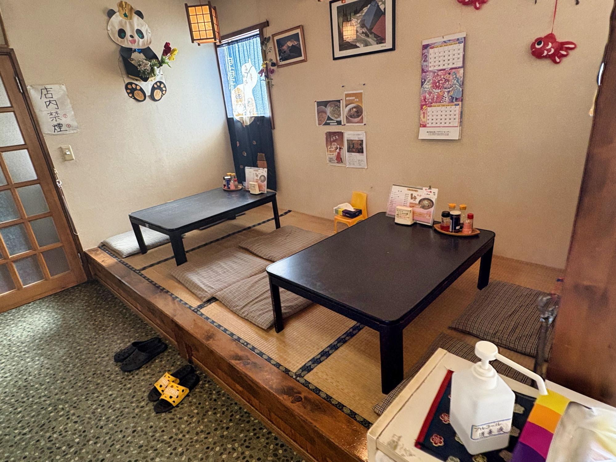 ラーメン工房 はちべえ 店内