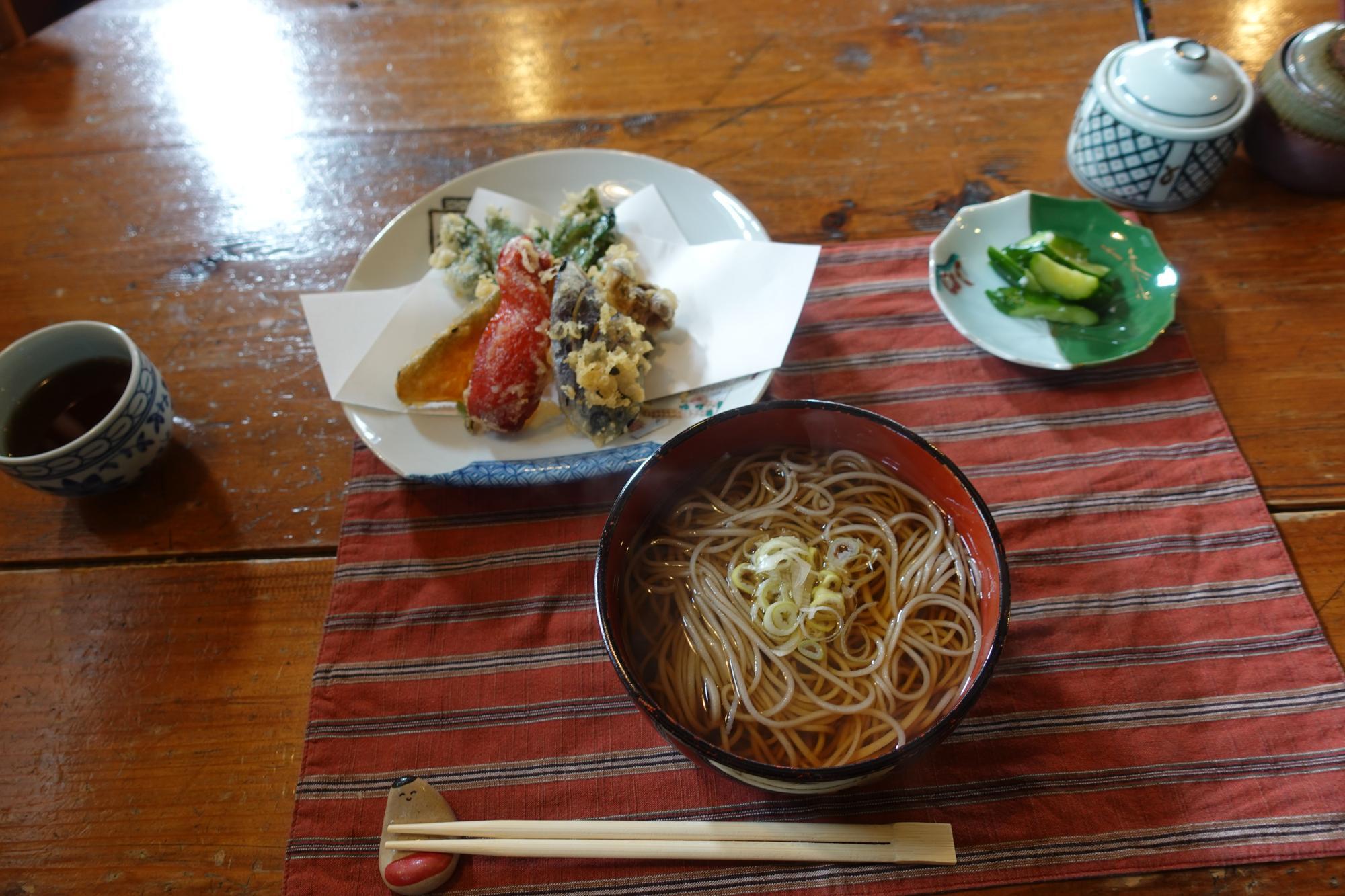 會津酒楽館 渡辺宗太商店 そば処 天ぷら付きかけそば