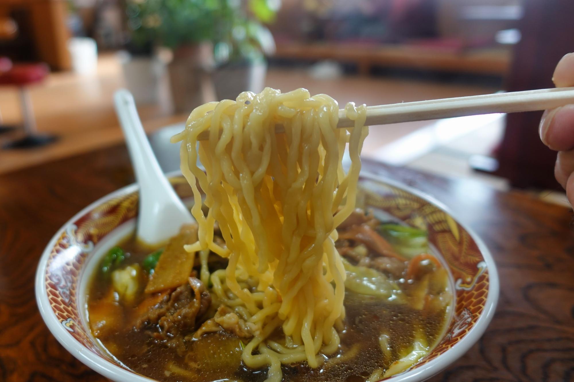 南京飯店 花春店 ホンコンラーメン