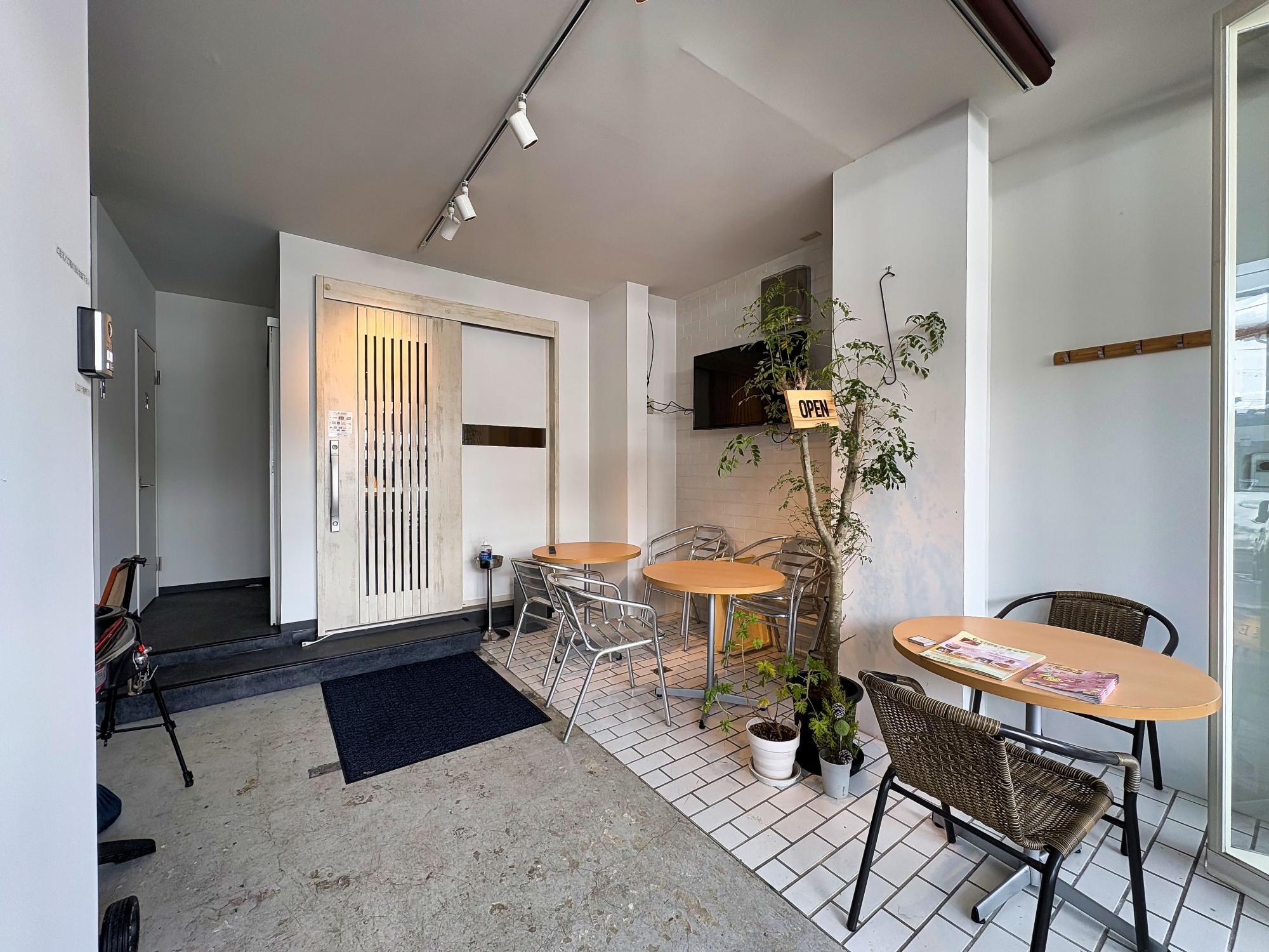 和イタリアン 菜EN(さいえん)  中の入口