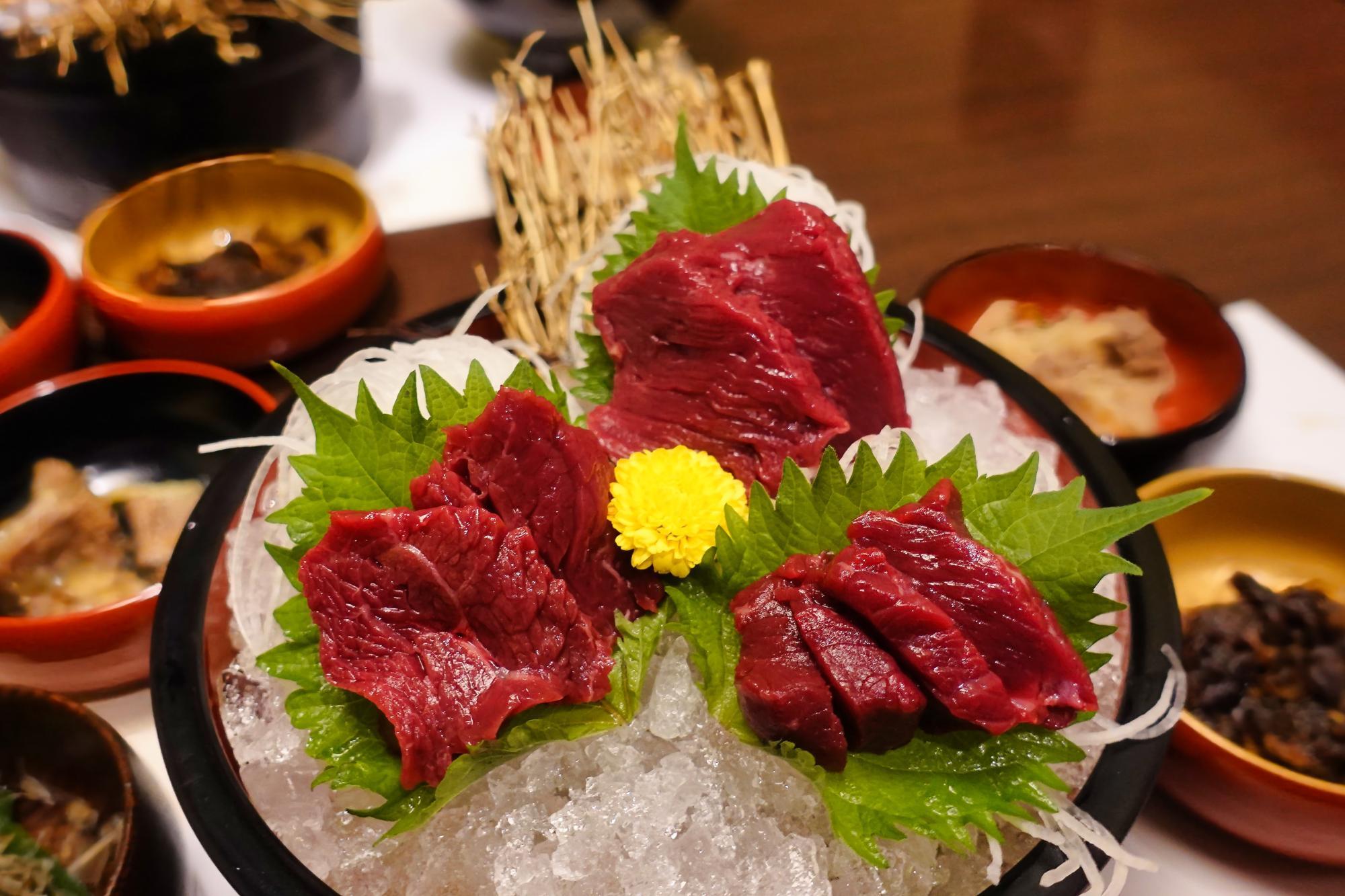 鶴我 会津本店 桜刺し3種食べ比べ TKT定食