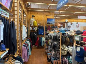 道の駅 ばんだい Mont-bell (モンベル)コーナー