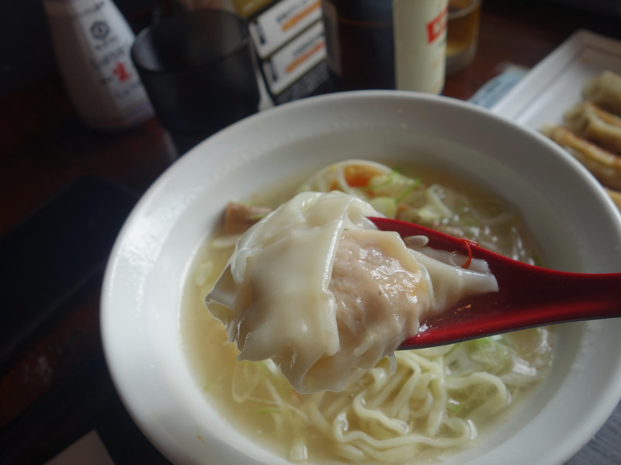 麺処 山 「俺たちの楽園」ワンタン