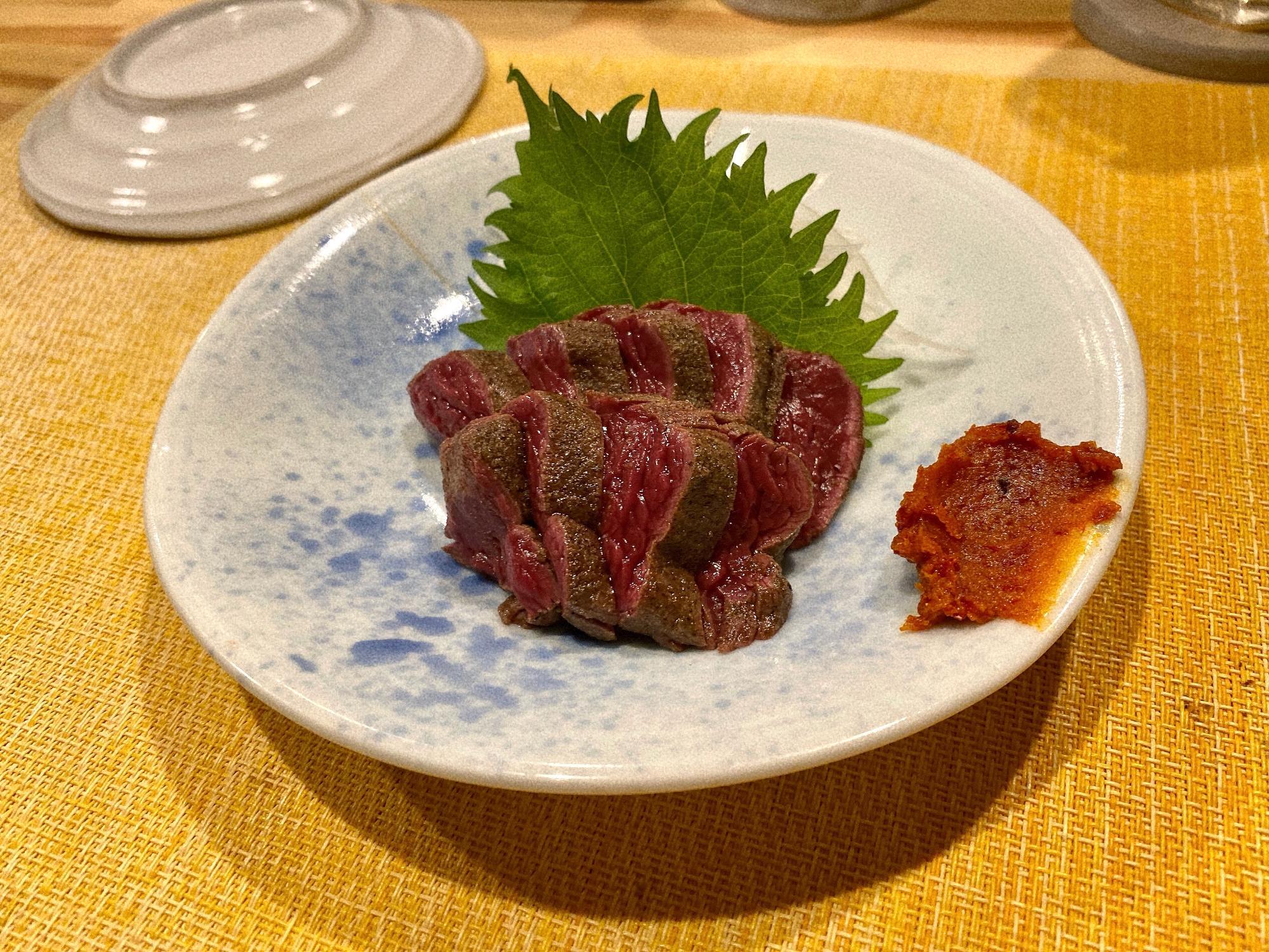 本格炭火焼鳥 萩のや 桜たたき