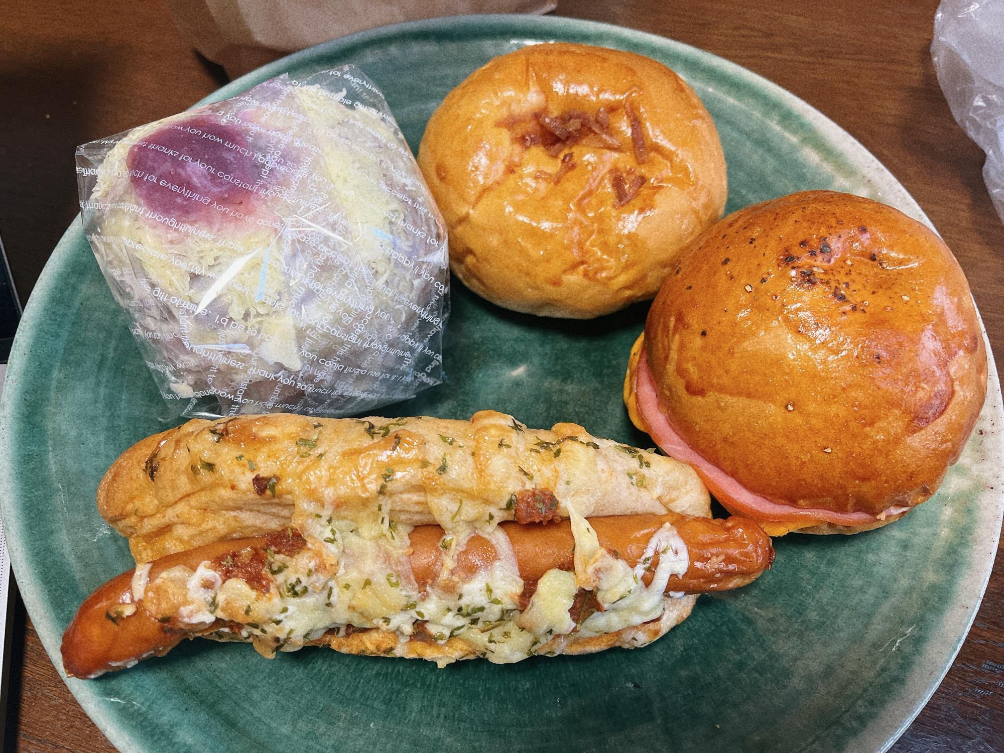 ベーカリー＆カフェ バスケット 内食