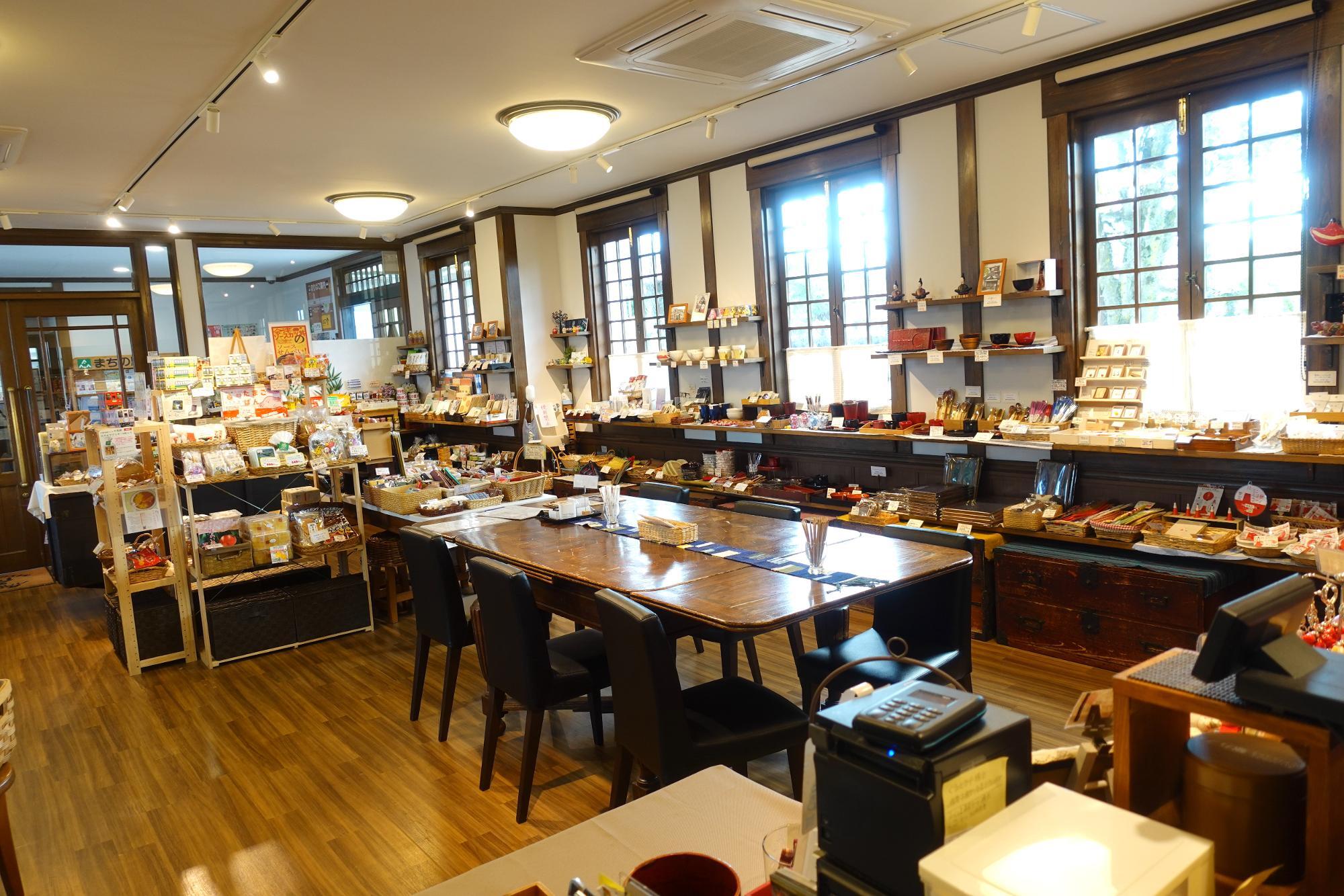 七日町駅カフェ 会津若松市