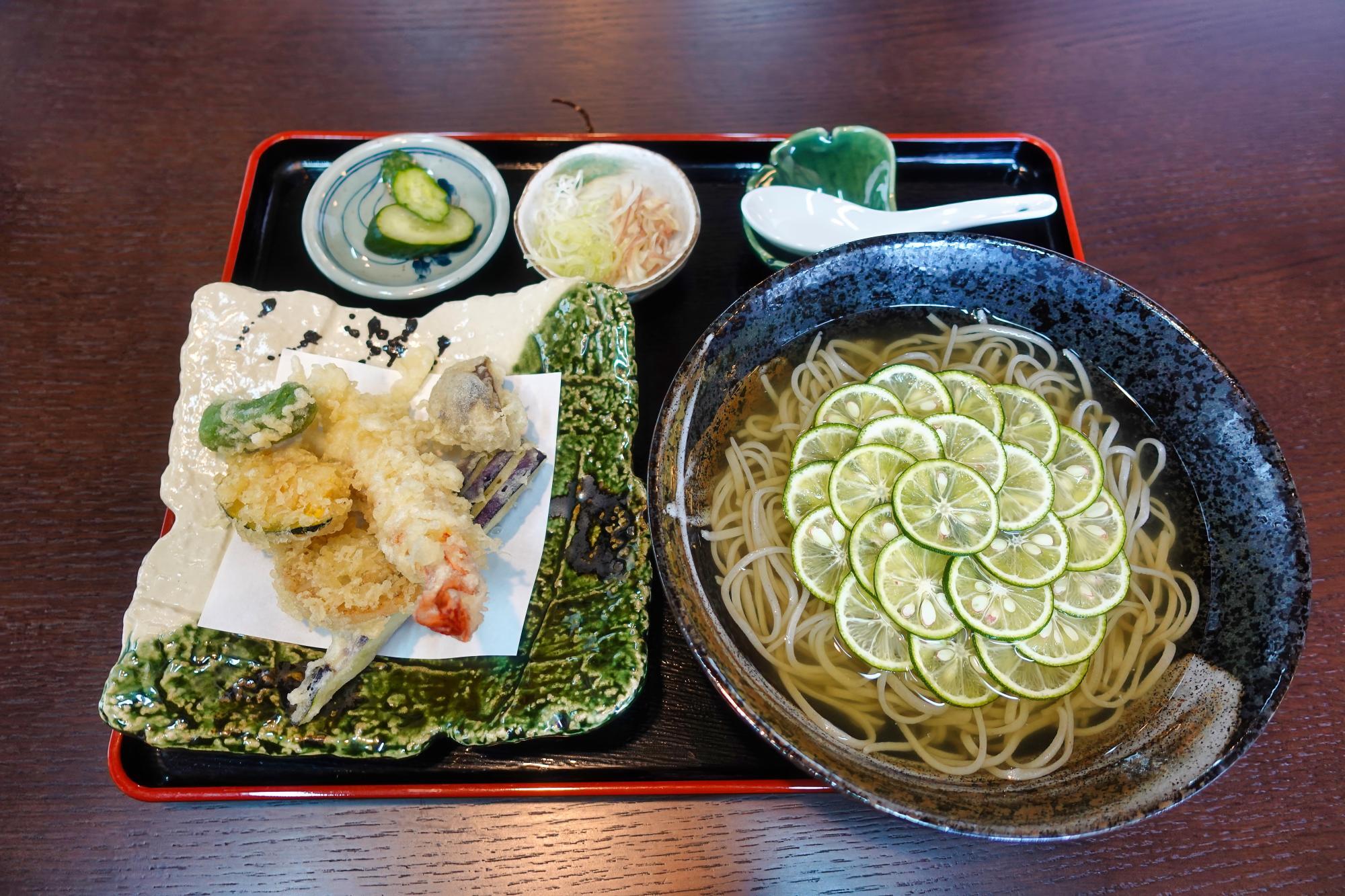 会津 おにやんま すだち蕎麦 + 海老野菜天（セット）