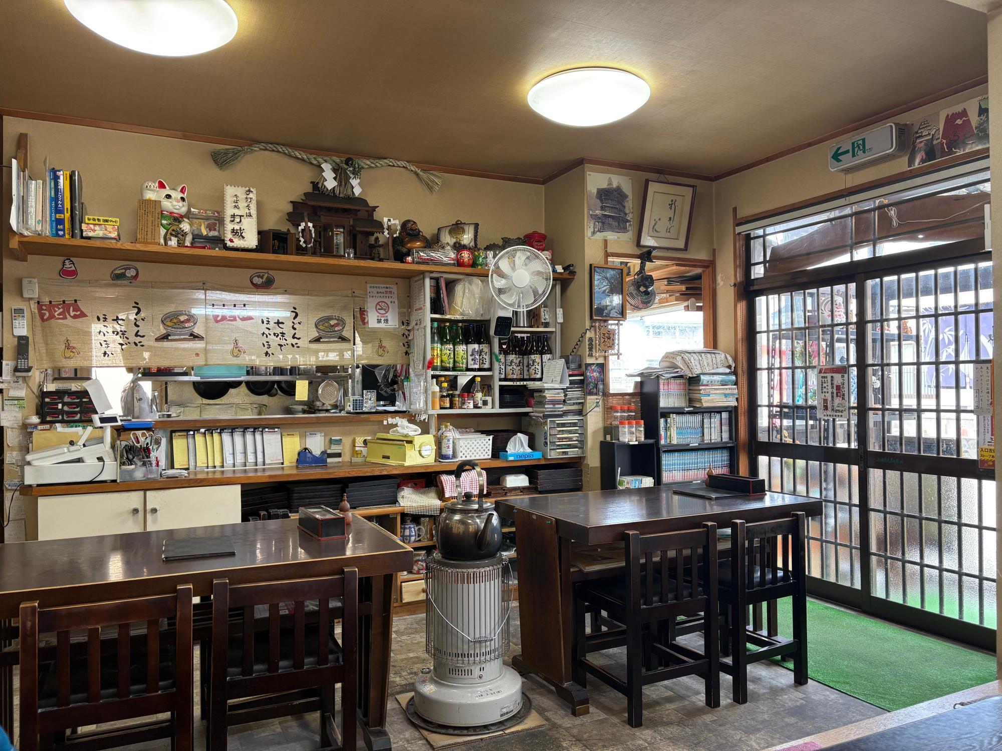 打城（うつしろ） 店内