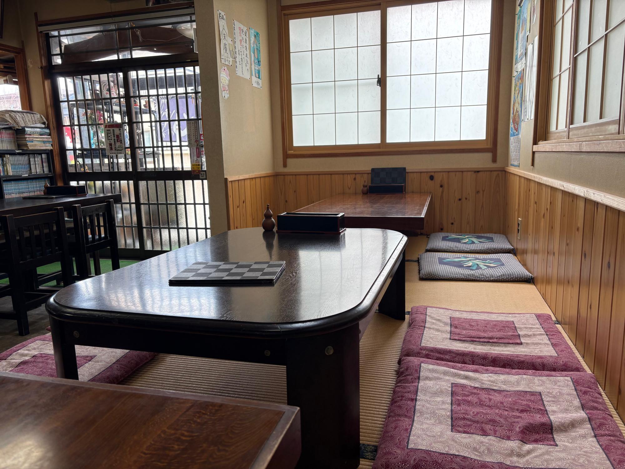 打城（うつしろ） 店内